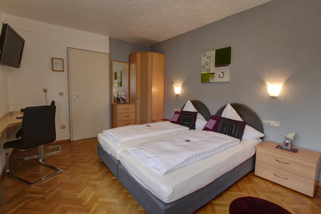H41 Inn Hotel Garni Freiburg (Adults Only) Gundelfingen  Eksteriør bilde