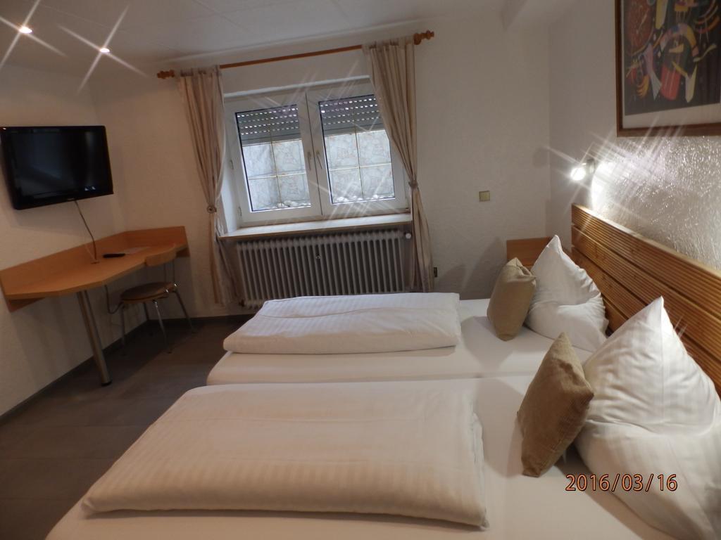 H41 Inn Hotel Garni Freiburg (Adults Only) Gundelfingen  Eksteriør bilde