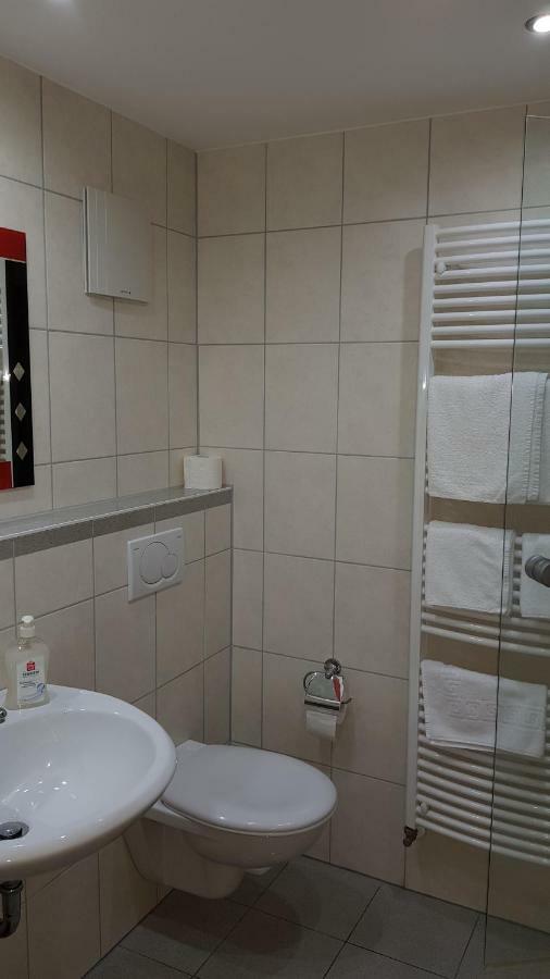 H41 Inn Hotel Garni Freiburg (Adults Only) Gundelfingen  Eksteriør bilde