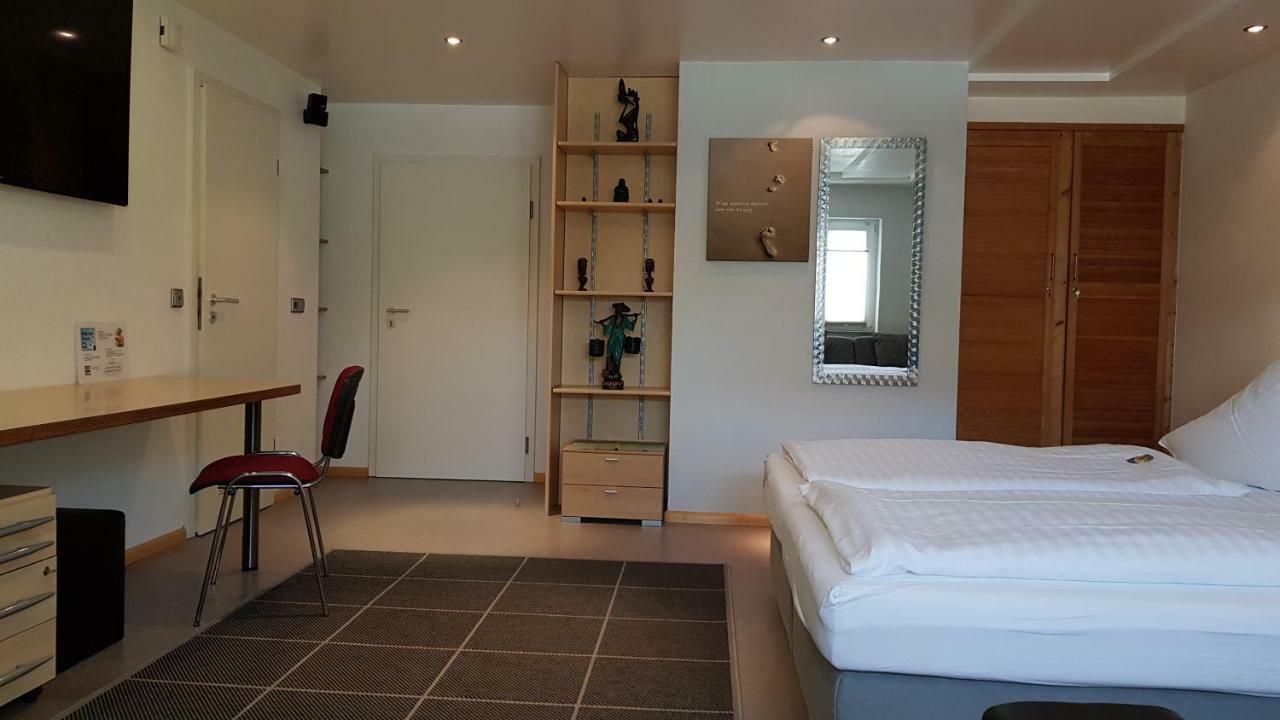 H41 Inn Hotel Garni Freiburg (Adults Only) Gundelfingen  Eksteriør bilde